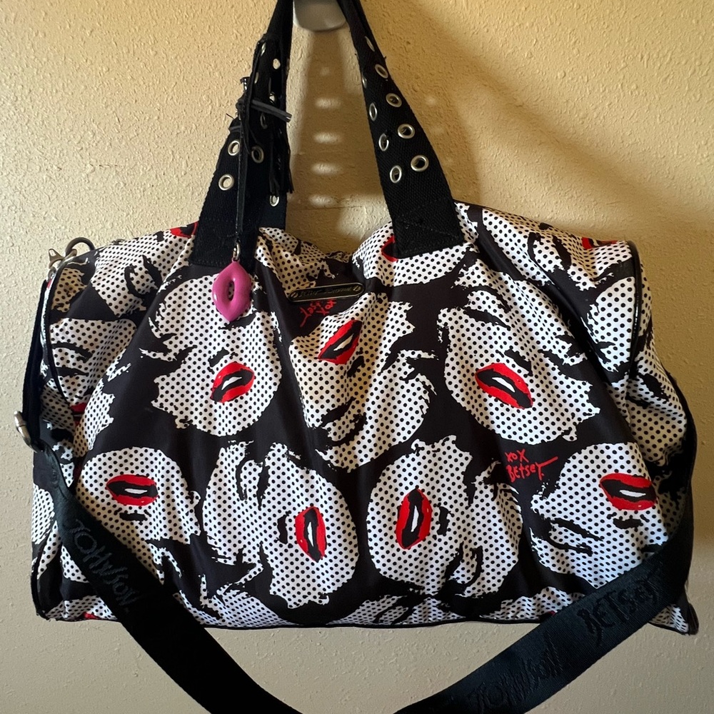 Betsey Johnson Marilyn Monroe duffle gym bag with glass lips